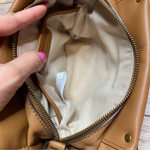 Lucky Brand Soue Leather Crossbody Bag - Picture 8 of 11